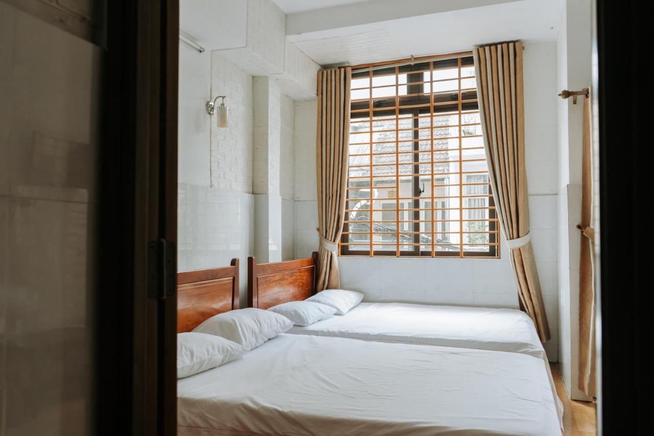 5H Homestay Hue Exterior photo